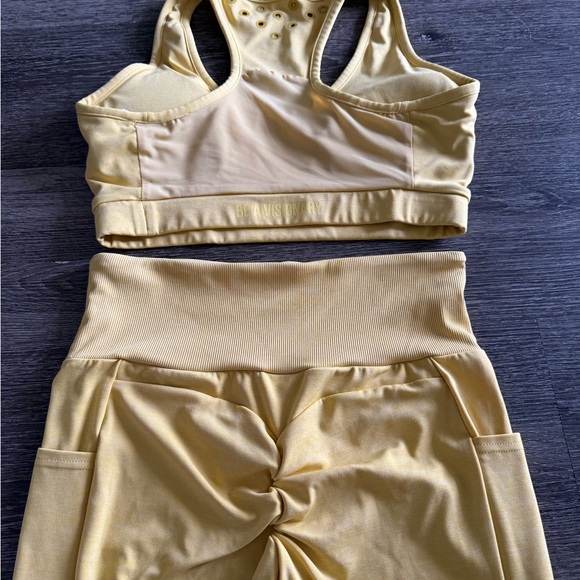 Gymshark Set - Picture 8 of 8